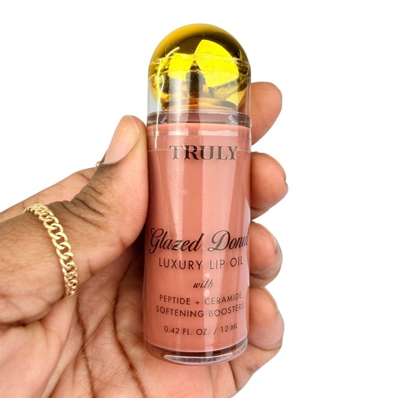 Truly Beauty Other - Truly Glazed Donut Luxury Lip Oil with Peptide + Ceramide 0.42 fl oz Sealed
